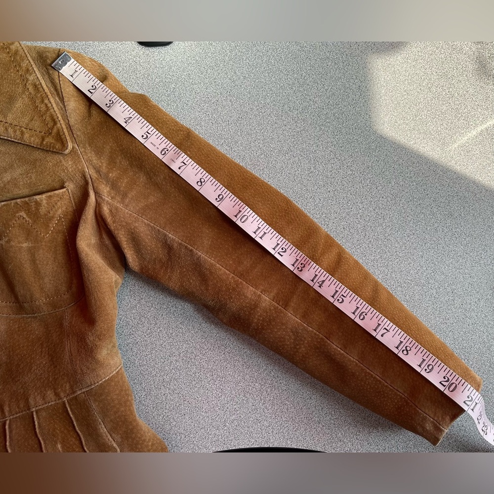 Vintage Victoria 70s Long Suede Tan Button Down Jacket - Picture 13 of 15